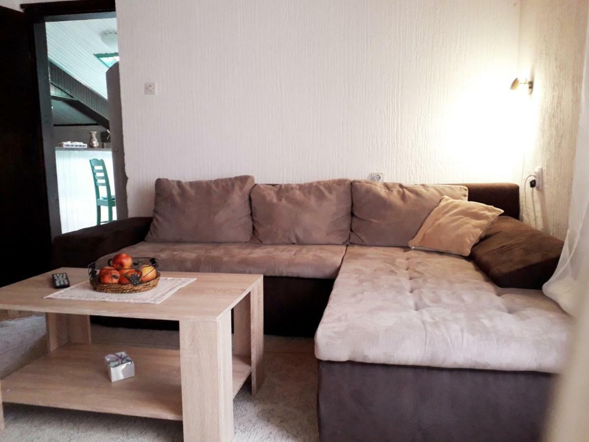 Potkrovlje Vrsac Exteriör bild